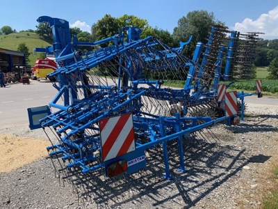 HERSE ETRILLE CARRE 9 METRES DEMO CHRISTAN SA  / STRIEGEL CARRE 9 METER DEMO