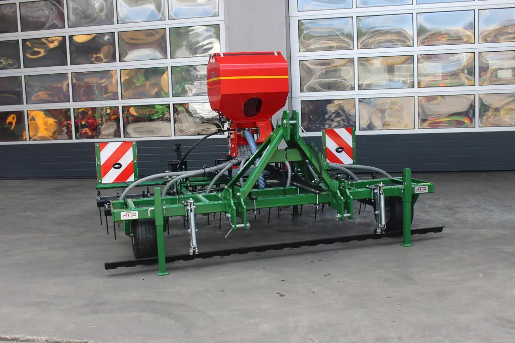 Grünland-Striegel GREEN.RAKE pro 3m