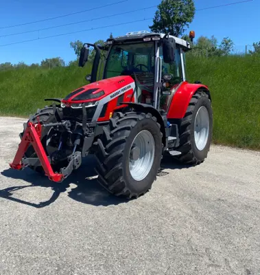 Tracteur Massey Ferguson 5S 145 Dyna6 Efficient