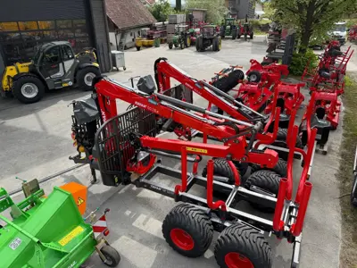 Krpan Forstanhänger GP10DF mit Kran GD7.6K