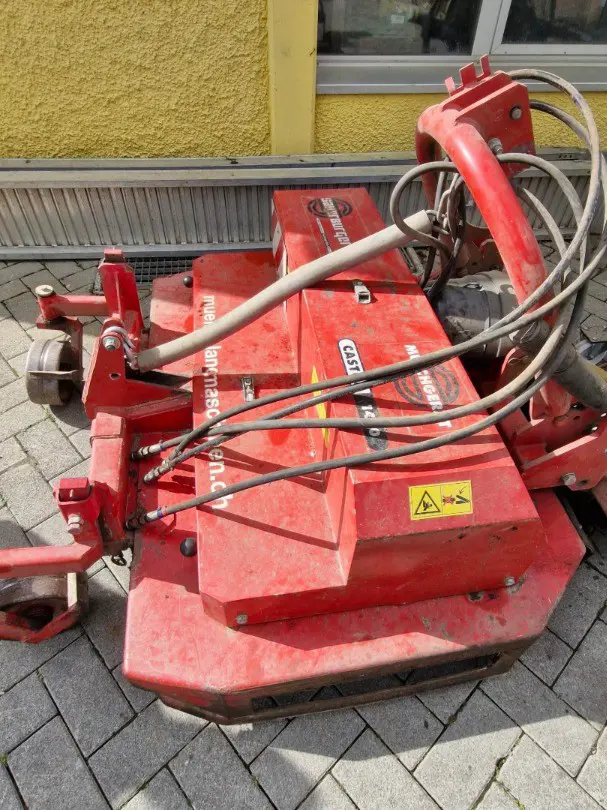 5d4c655b-6283-4ace-9ba1-13eac03df83a-Occasion Mulcher Sauerburger 1.jpg