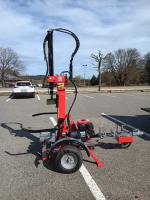 Fendeuse à bois à moteur Jonsered