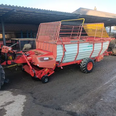 Pöttinger Ladewagen Boss 1T