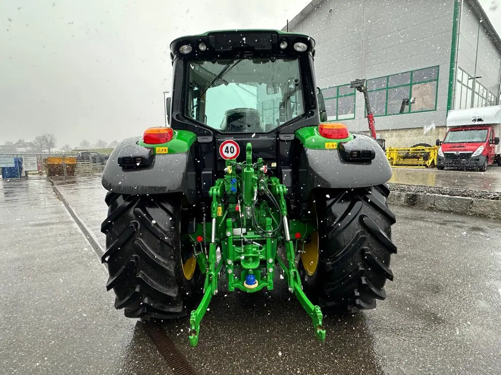 5e9d7eaa-b2a7-4339-8c59-28043760c872-hi hi.jpg