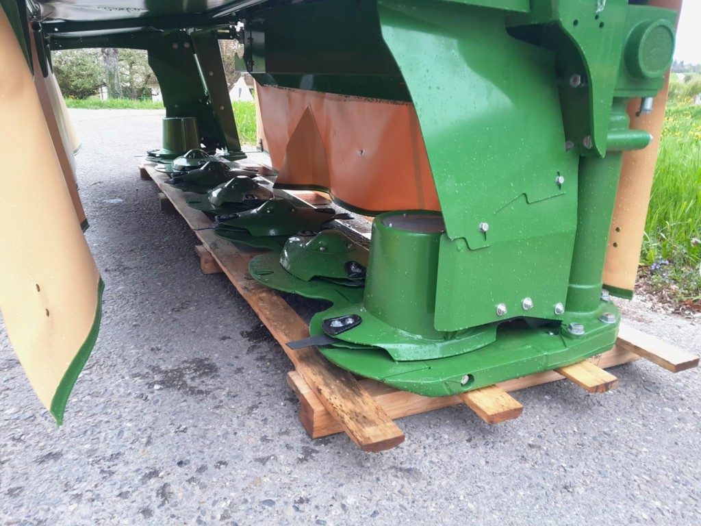 aa1cf244-37a6-445d-8399-57be73f826f8-WhatsApp Image 2025-04-22 at 06.20.06 (2).png