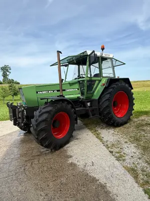 Fendt Favorit 614 LS