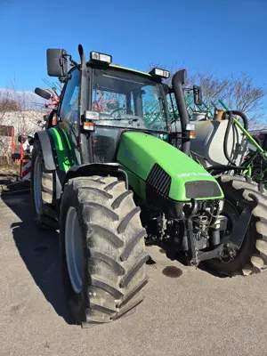 DEUTZ-FAHR Agrotron 100