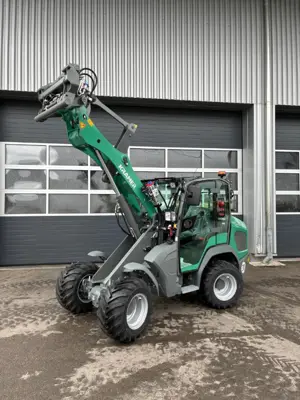 Neuheit! Kramer Hoflader Agri Power KL 21.5L/ Robert Aebi Landtechnik AG