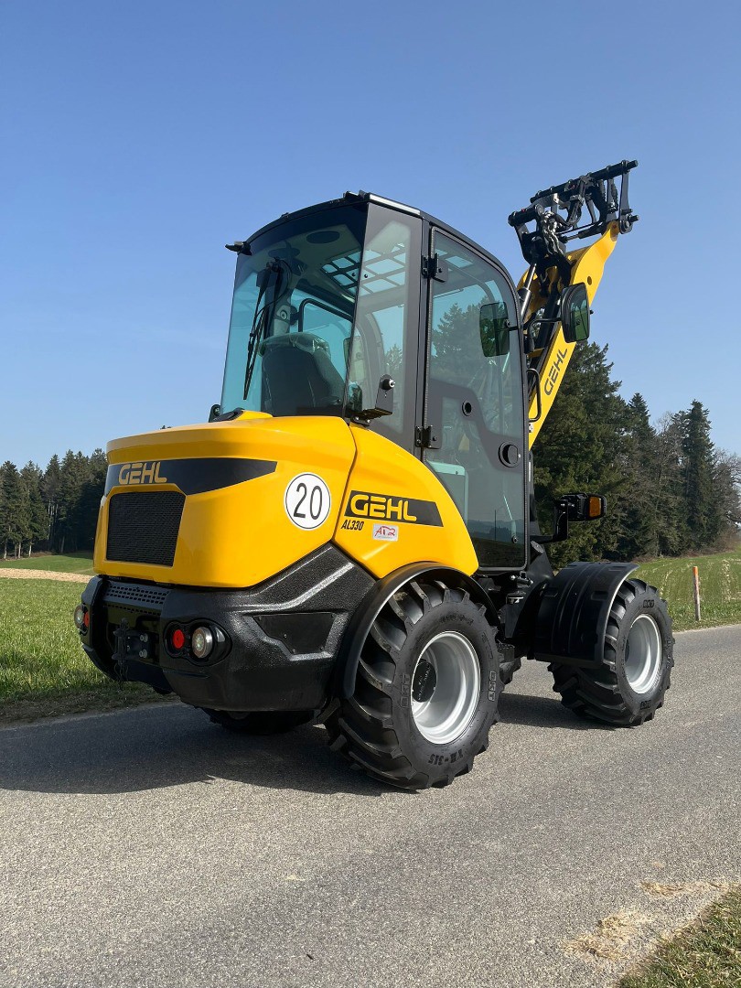 0fc2c67b-07f0-4283-ab27-e7b9c3520f1d-WhatsApp Image 2026-03-05 at 12.jpg