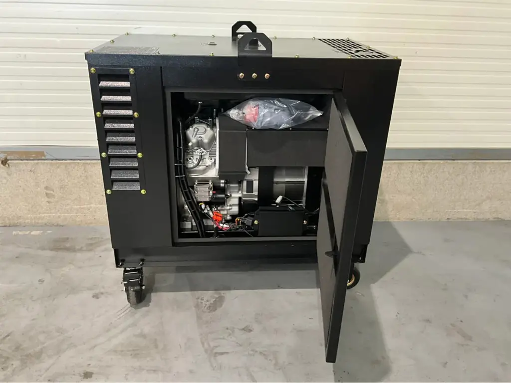 41701f60-6a92-437f-8d4b-5e6874d8c723-7 conv.jpg