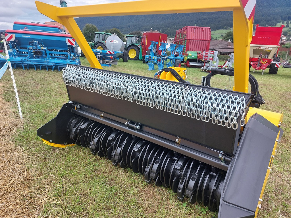 dff0fa74-09c7-4a6e-843e-8132e33501e5-Orsi Hulk 210 (2).jpg