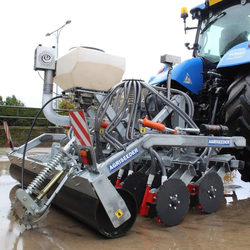 ad4a933a-bec1-4d04-a5f8-3533de361df7-Agriseeder-E-Series-3.jpg
