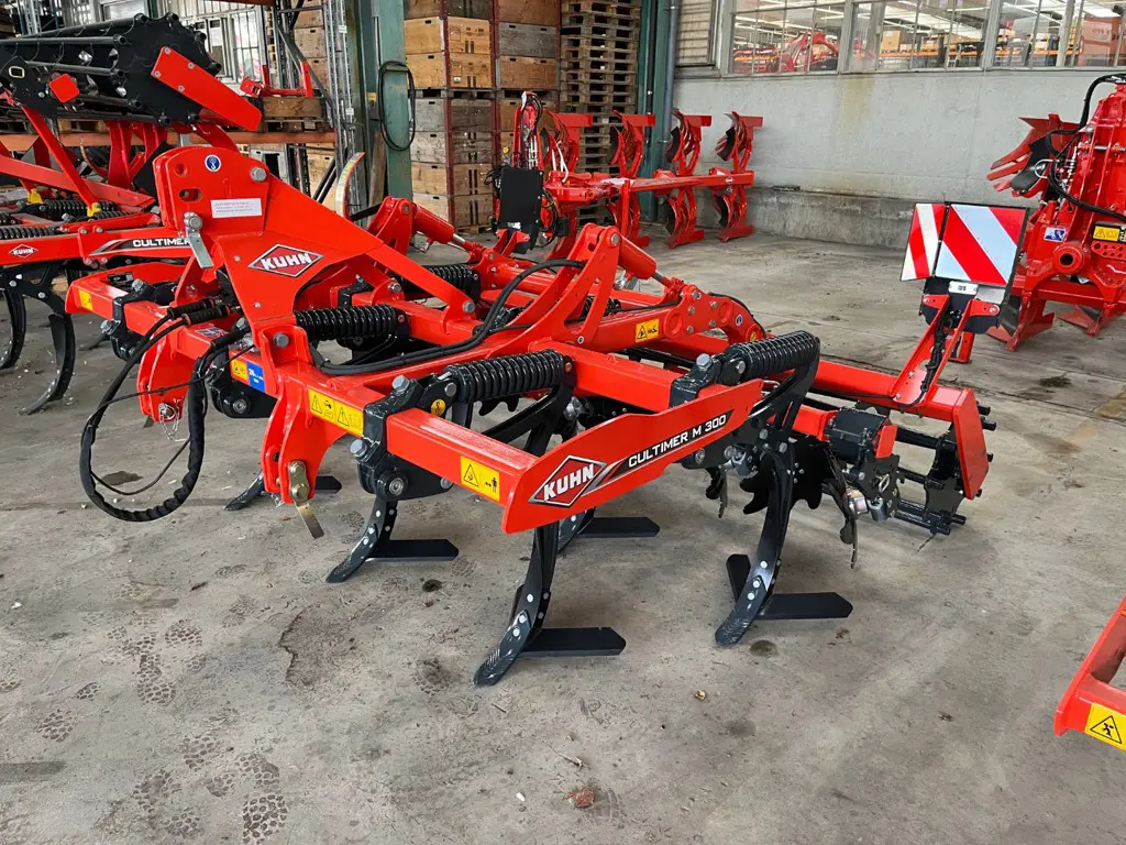 Grubber / Déchaumeur KUHN CULTIMER M 300 NSM KUHN TOP