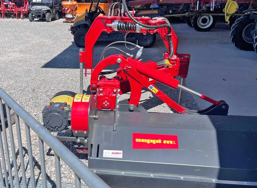 d131e208-d5a6-4afb-8510-e9fe259e367f-36719-Seppi-Mulcher-Schlegel-S7-avs-200-(2).jpg