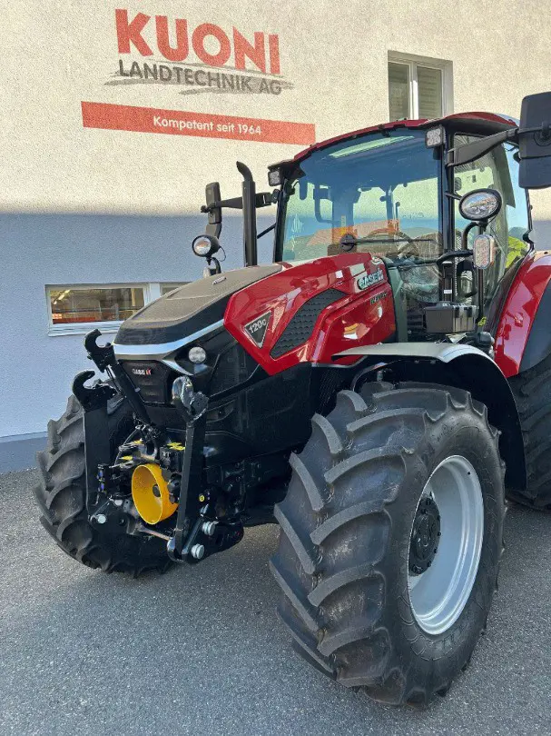 Case IH Farmall 120 C