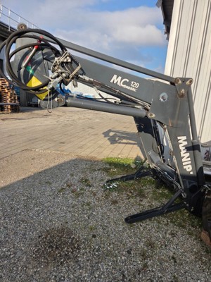 FRONTLADER MANIP MC 120
