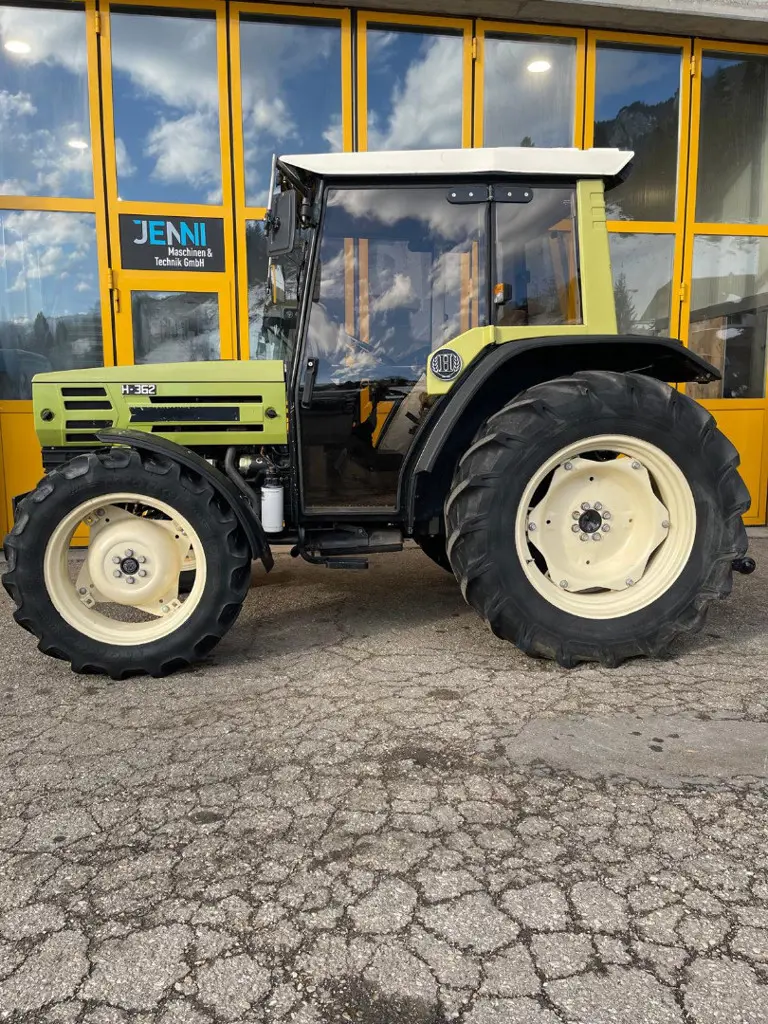 b5d74156-cfa0-42f9-ae48-1c780869e168-WhatsApp Image 2026-02-16 at 10.jpg