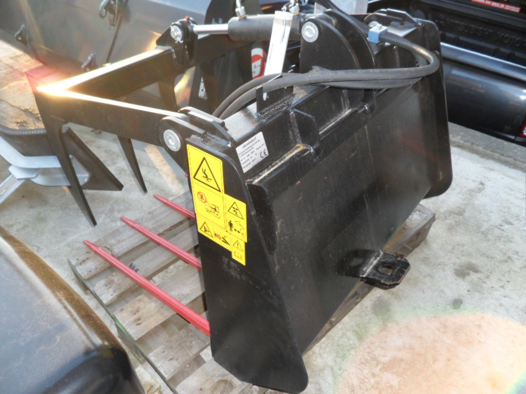 677ed09b-adc9-4648-8c10-68471f53dc91-Düvelsdorf croco Weidemann 0.95 méc (1).jpg