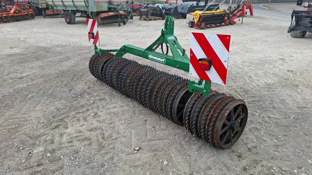 141c4681-1a8d-4f95-88fc-3082d91a018d-Düvelsdorf Terra Roller 3 (7).jpg