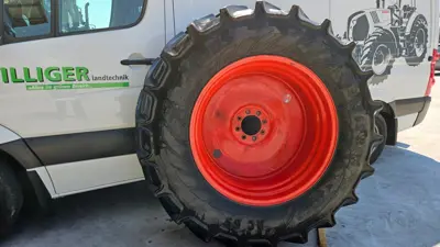 Fixspurräder mit Reifen Mitas 540/65 R34