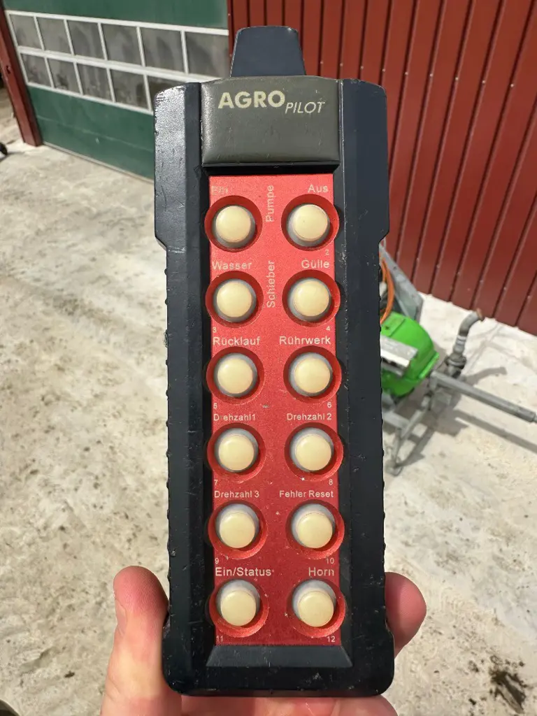 4da6610c-8631-48c3-af88-ae53e92759ce-Pumpe 3.jpg