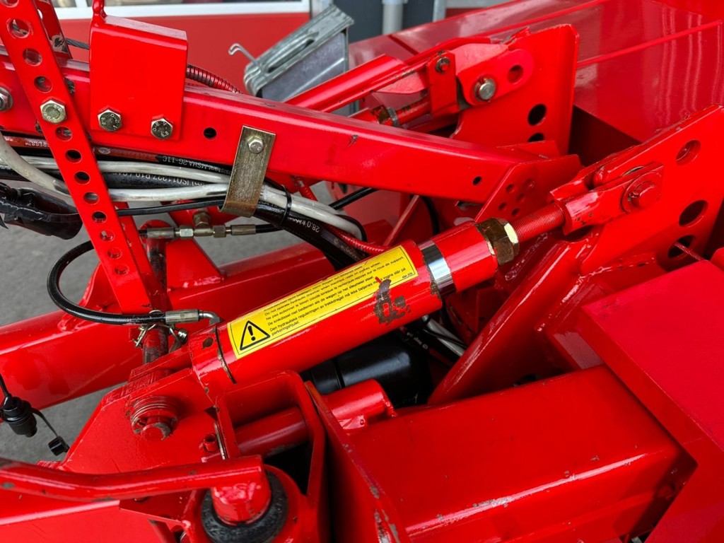 5a77a250-92e8-48cc-b809-ca9b8f843e80-WhatsApp Bild 2025-11-02 um 18.jpg