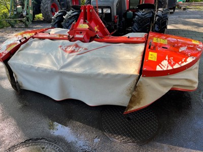 Frontscheibenmähwerk Kuhn GMD 2820F