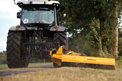 Broyeur Müthing - Schlegelmulcher - Heck - Seitenmulcher -