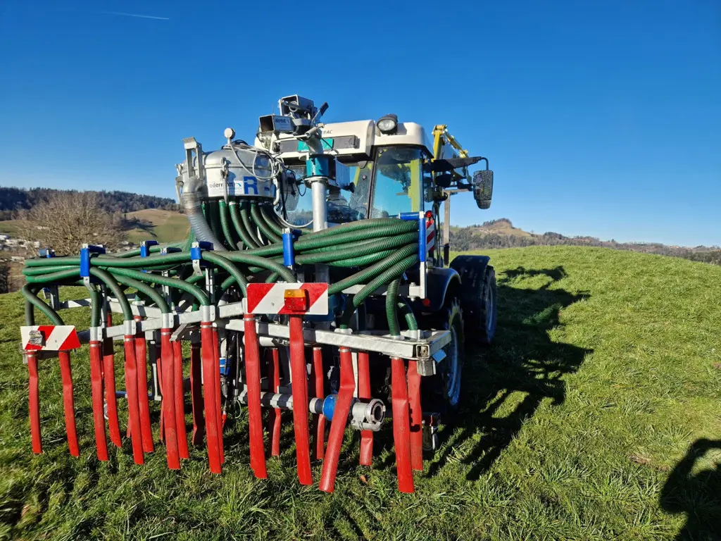 Schleppschlauch Inkl. Weitwurfdüse/ Umschaltung
