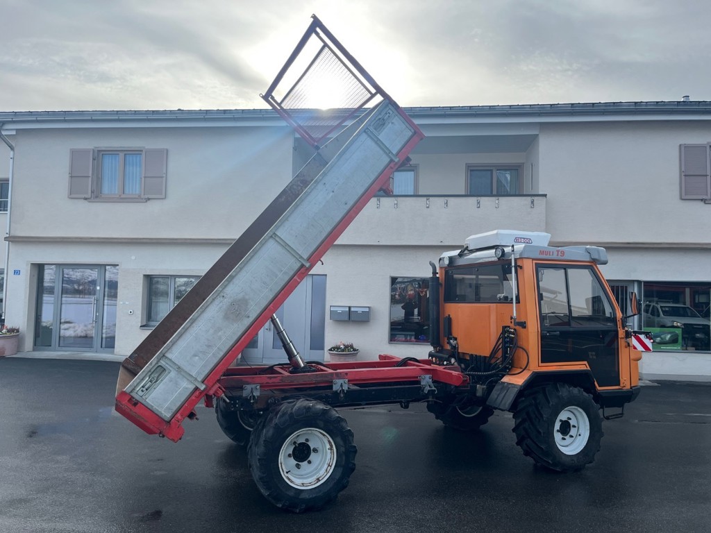 145eb4ad-28e2-464f-b70f-92bbdd465e83-Reform T9 8.jpg