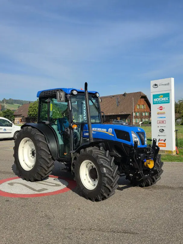 New Holland T4.95 LP