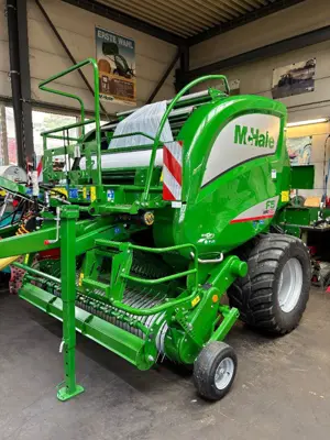 McHale F5-560 Plus Rundballenpresse