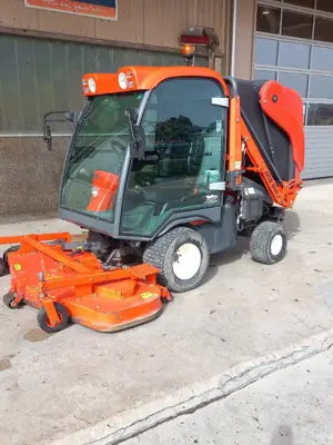 Kubota F3680
