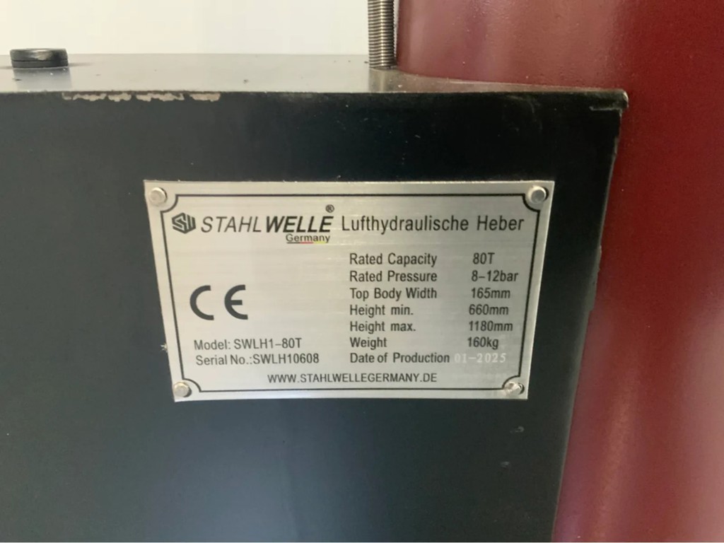 d3e12b05-9752-4fee-8b6e-3b5802a62d63-12 conv.jpg