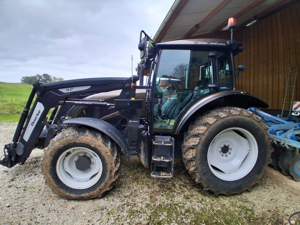 04a9807f-f4a0-4adb-9acb-5f80b473c5e3-WhatsApp Image 2025-11-25 at 08.jpg