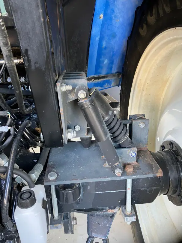 7b784785-aa6b-4747-866e-72f0a9e4ac5b-New Holland T 5060 4.jpg