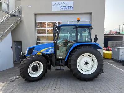 New Holland T5070  290 Betriebsstunden wie neu