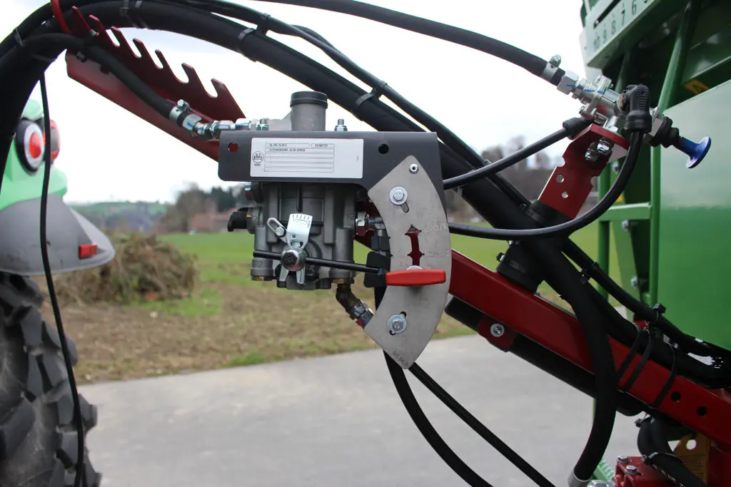 78450e1e-a938-4aea-ae94-aadb7e5fbc63-MS_105_Kompost_Einachs (10).jpg