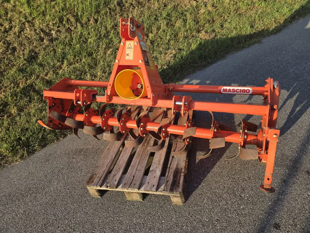 MASCHIO 1.80 m / A 180 Occ.