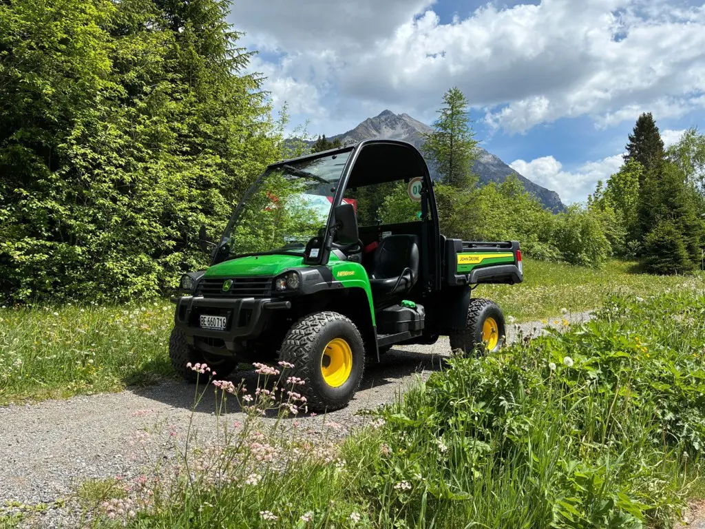 John Deere Gator HPX 815E - Jg. 2026