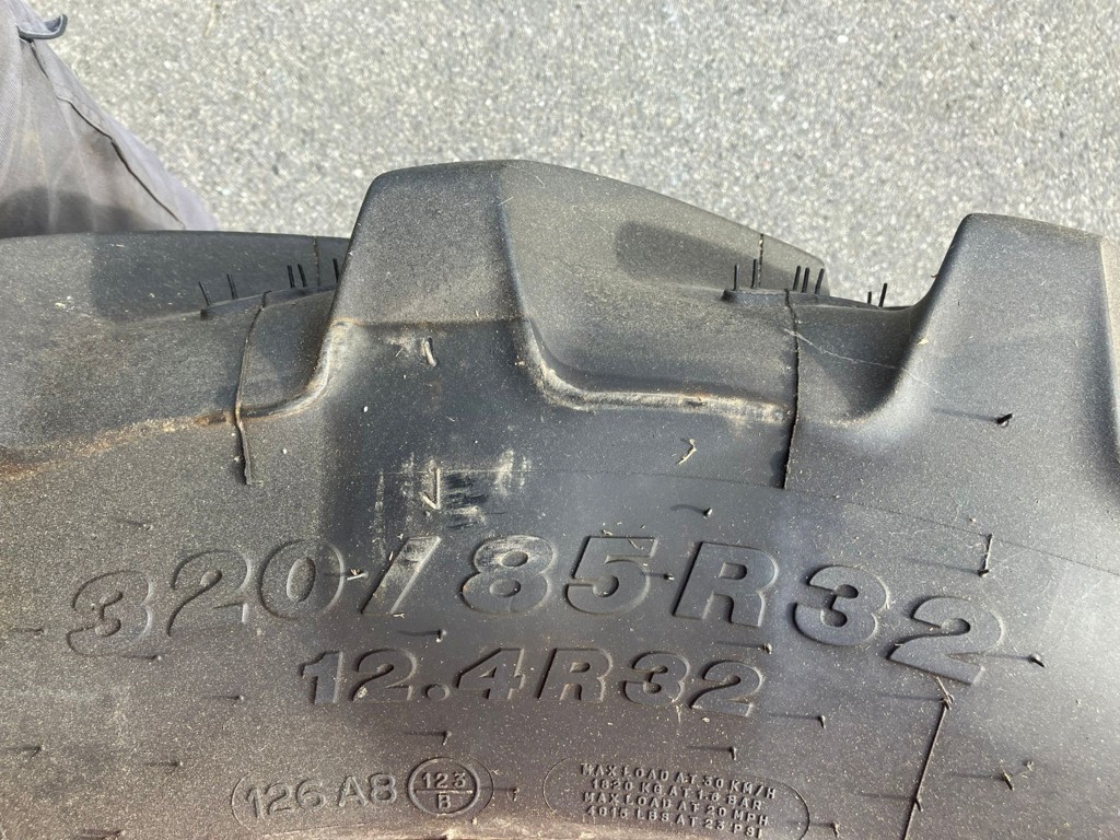 4062a0e2-95c4-4e04-b067-d241593696d7-Roue 211 P-2.png