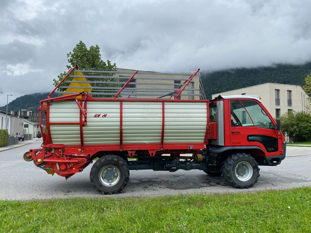 9a91c7b8-18ca-4419-92d5-8c568d4787cc-PHOTO-2025-09-10-10-26-35 2.jpg