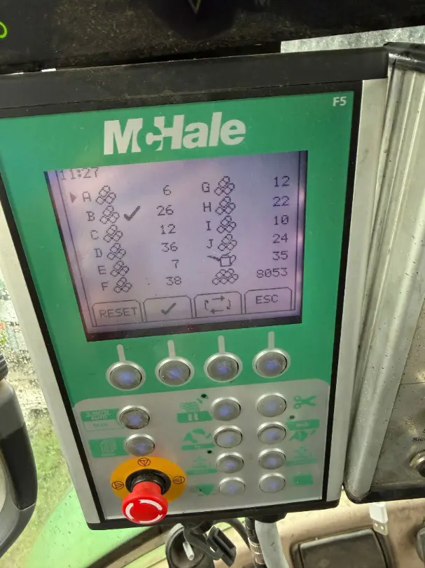39aa7d4b-778f-49b6-a1c2-d31b204bd8d9-IMG_2501.jpg