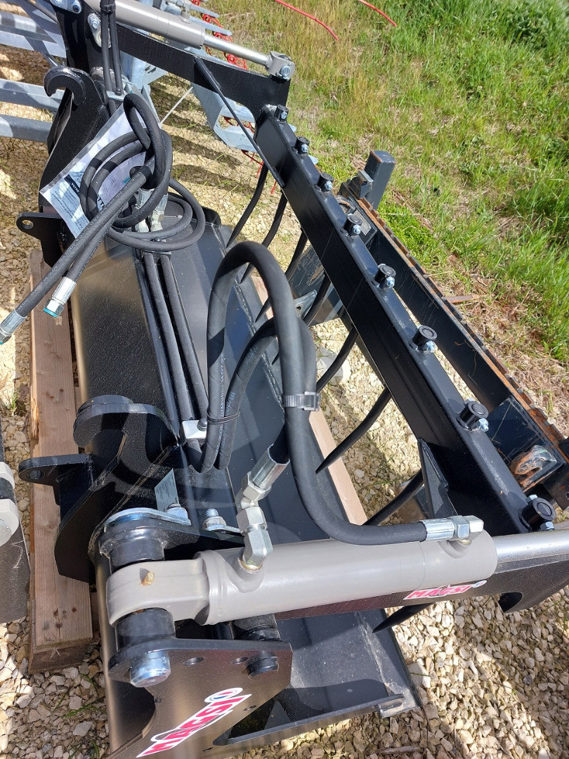 f066f527-bf75-4adc-81bf-b18bb1eae331-Magsi BGMLF 170  (6).jpg