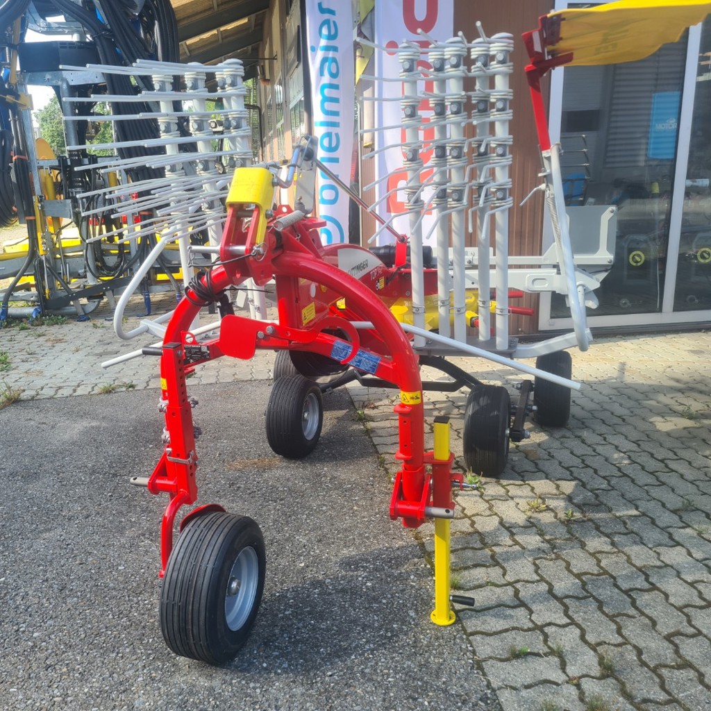 6a7e92e8-f5ba-4d74-a568-30b27bf776e1-Pöttinger Kreiselschwader  Top 342.jpg