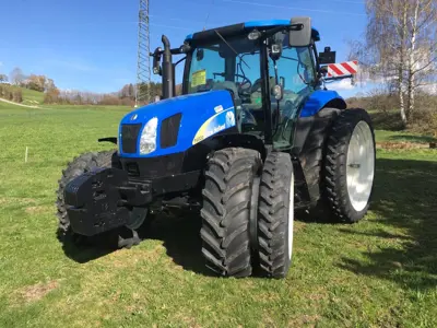 Traktor New Holland T6020