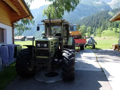 Traktor Hürlimann H 488 DT