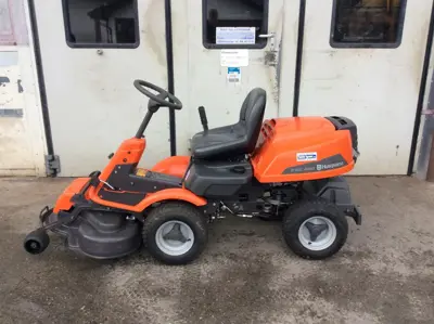 Husqvarna Rider R 16 C AWD 4X4 mit 94cm Mähwerk