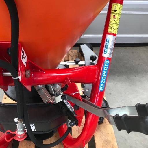 74c94432-0e85-48e6-9840-2426c9a3227e-Salzstreuer 5.jpg