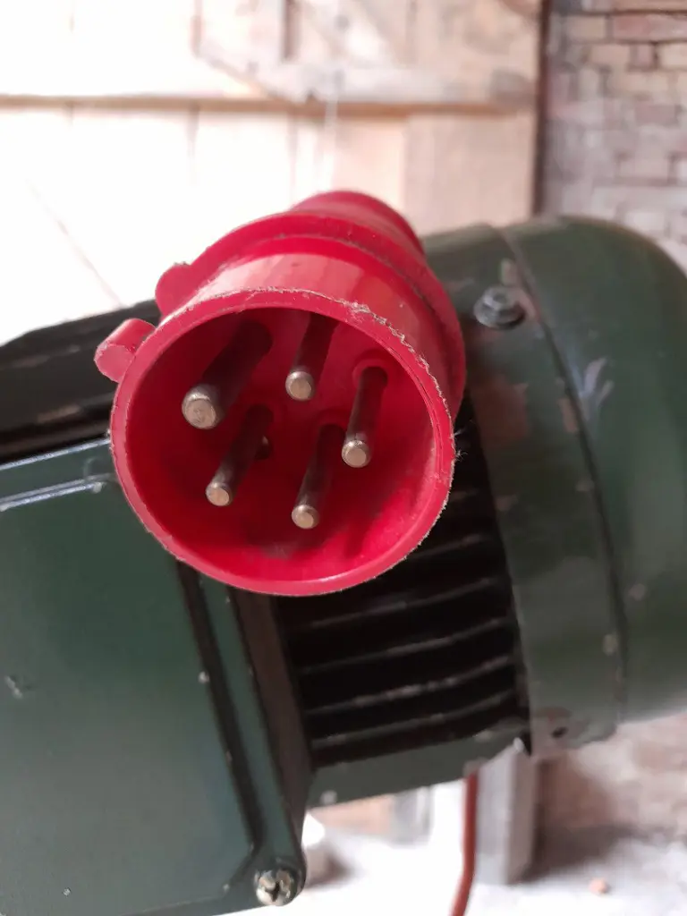 bbb0ca24-4d33-42ec-9441-215901667369-20261009_165331.jpg